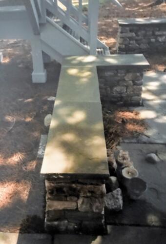 Fieldstone Sitting Wall with Granite Top