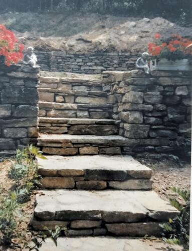 Fieldstone Steps and Retaining Walls