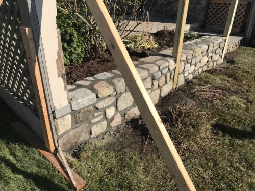 Small garden/retaining wall
